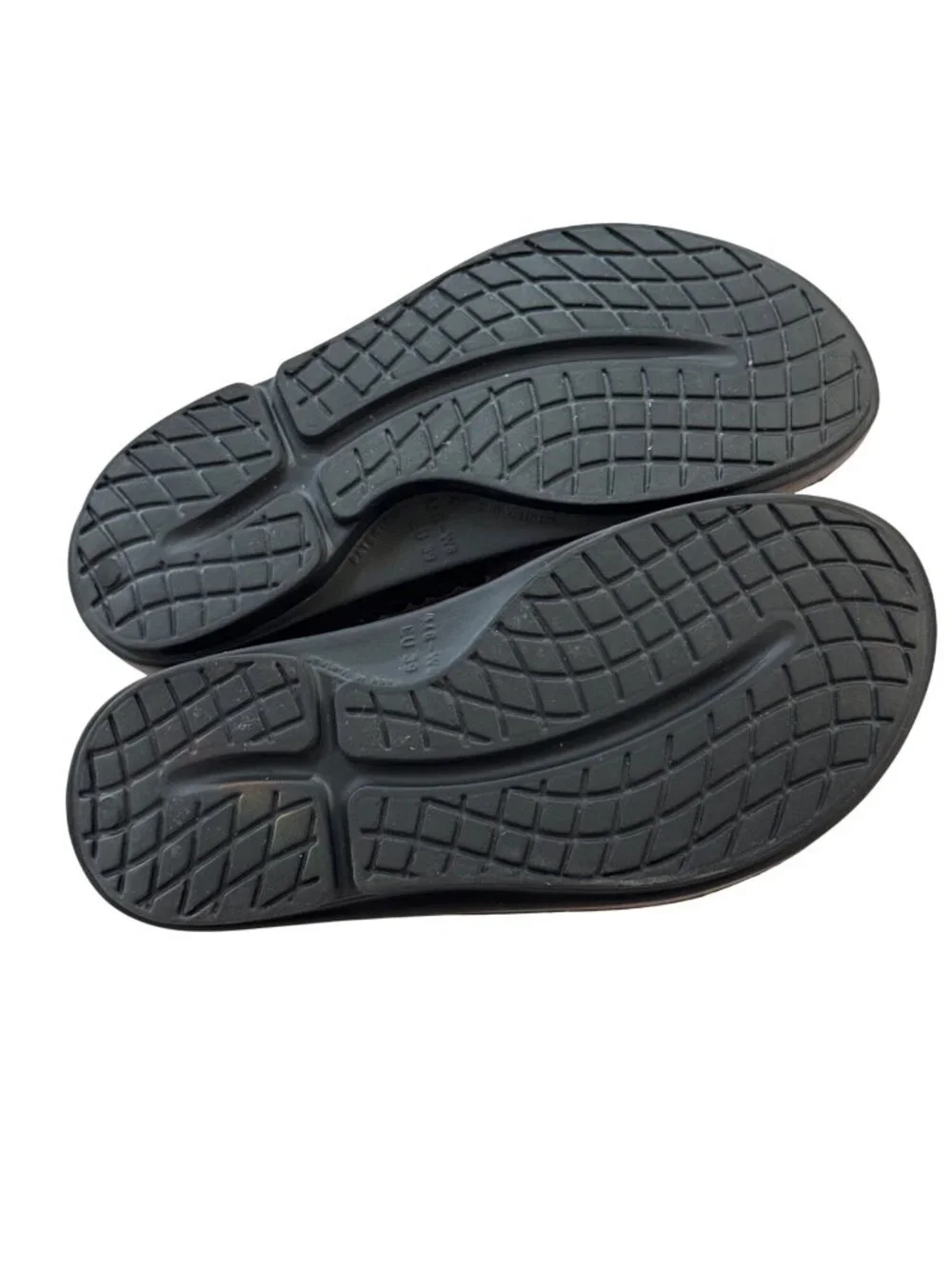 Oofos Ooahh Slide Sandals Women’s Size 8 Metallic Black Comfort Recovery Shoes